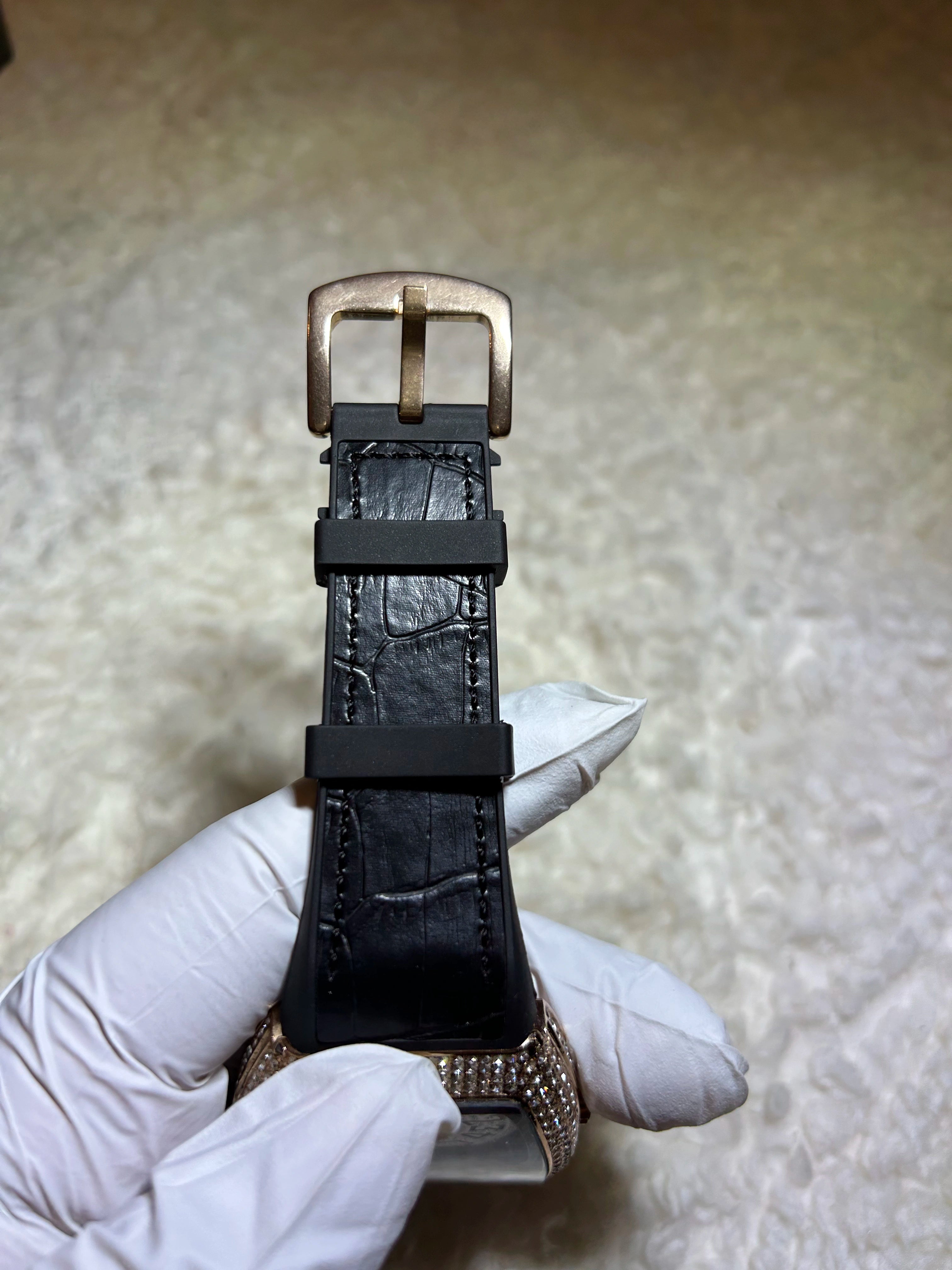 wristz watch big dial.