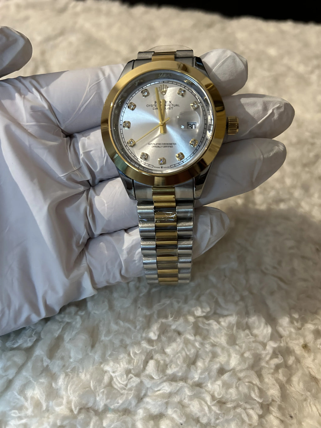 WRISTZ Classic Gold Watch - White Dial.