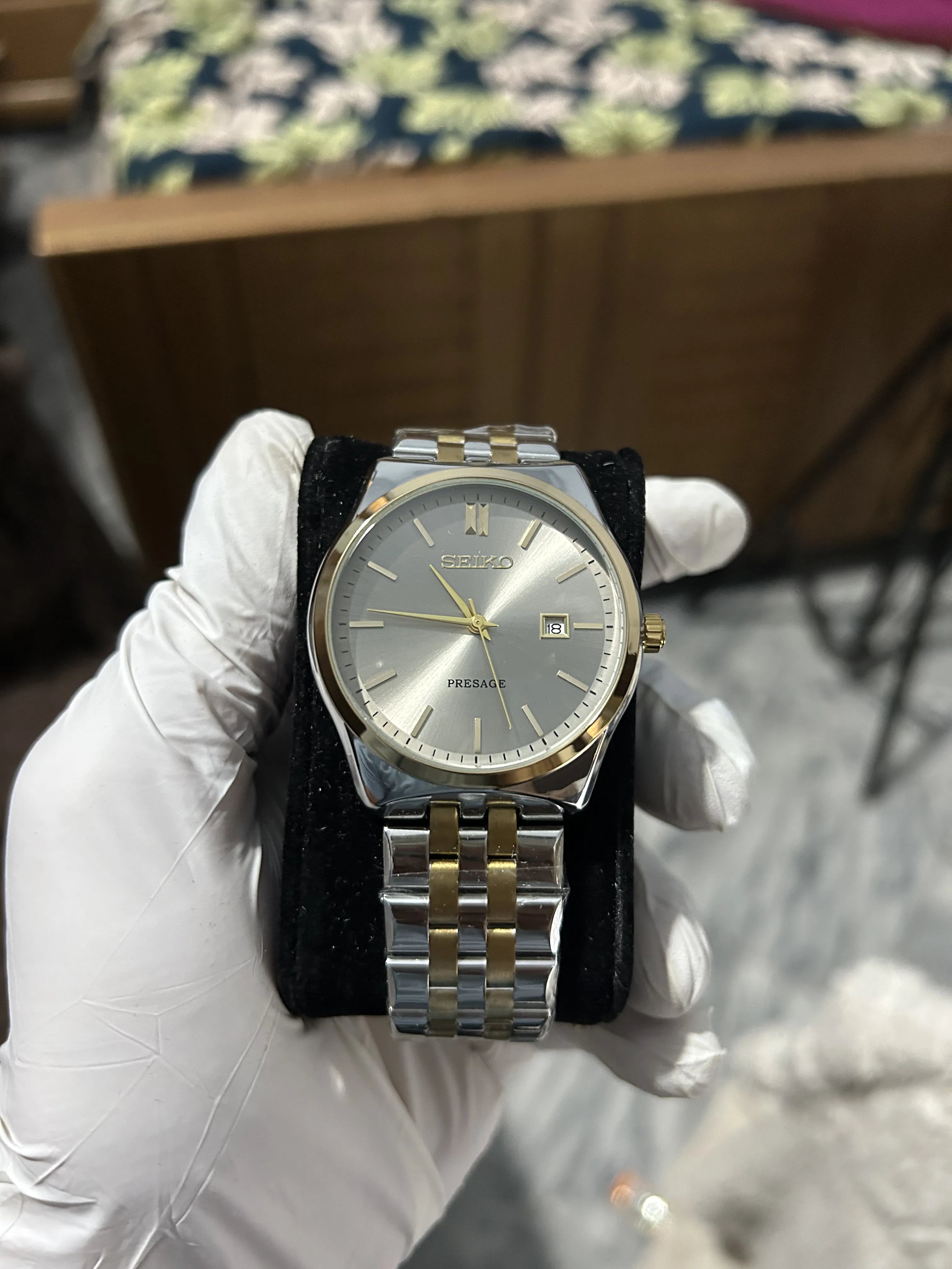 WRISTZ Classic Gold –  White Dial